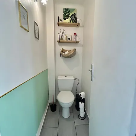 - Appartement-du-centre-ville * Νίκαια