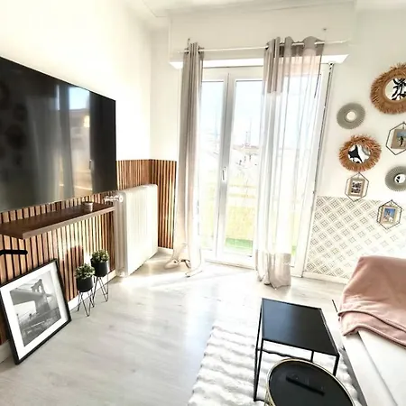 - Appartement-du-centre-ville Apartman Nizza